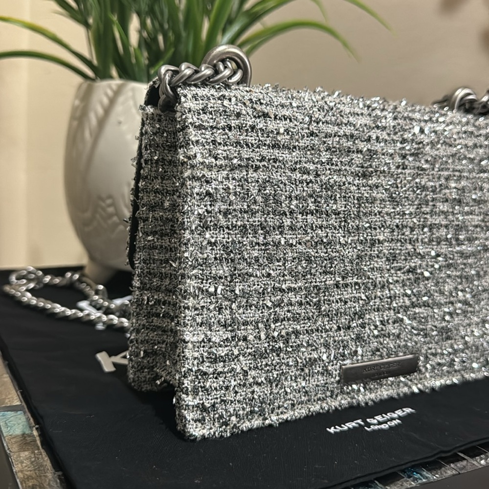 Kurt Geiger Small Shoreditch Metallic Tweed Crossbody Bag - Picture 12 of 13